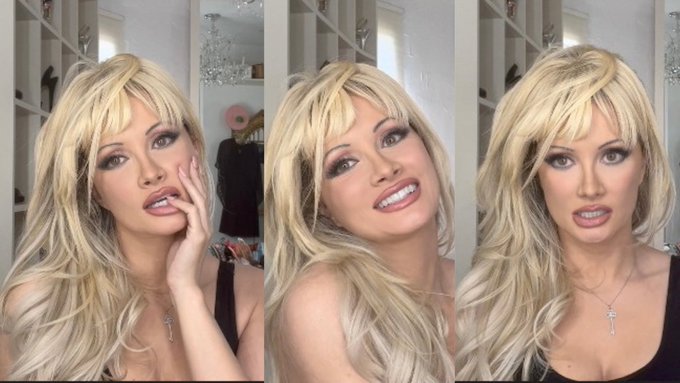 I know you need a 90&rsquo;s Pam Anderson makeup tutorial 😜                                       https://t