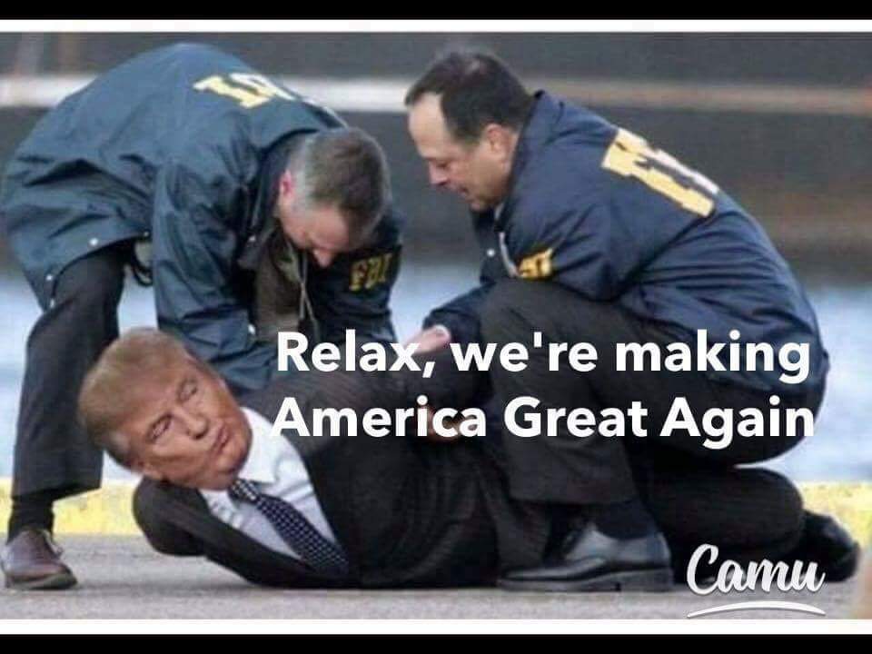 OHFIGJAM's tweet photo. @GOP Things I actually would like to see..
It's time ALL Americans have to obey the rule of law!

Only Fascist Dictators are believed to be above "Law &amp; Order" and last I checked this is still America!

#TraitorTrump IS NOT ABOVE THE LAW!
#GOPBetrayedAmerica
#GOPTraitors https://t.co/CNk3JesC6S