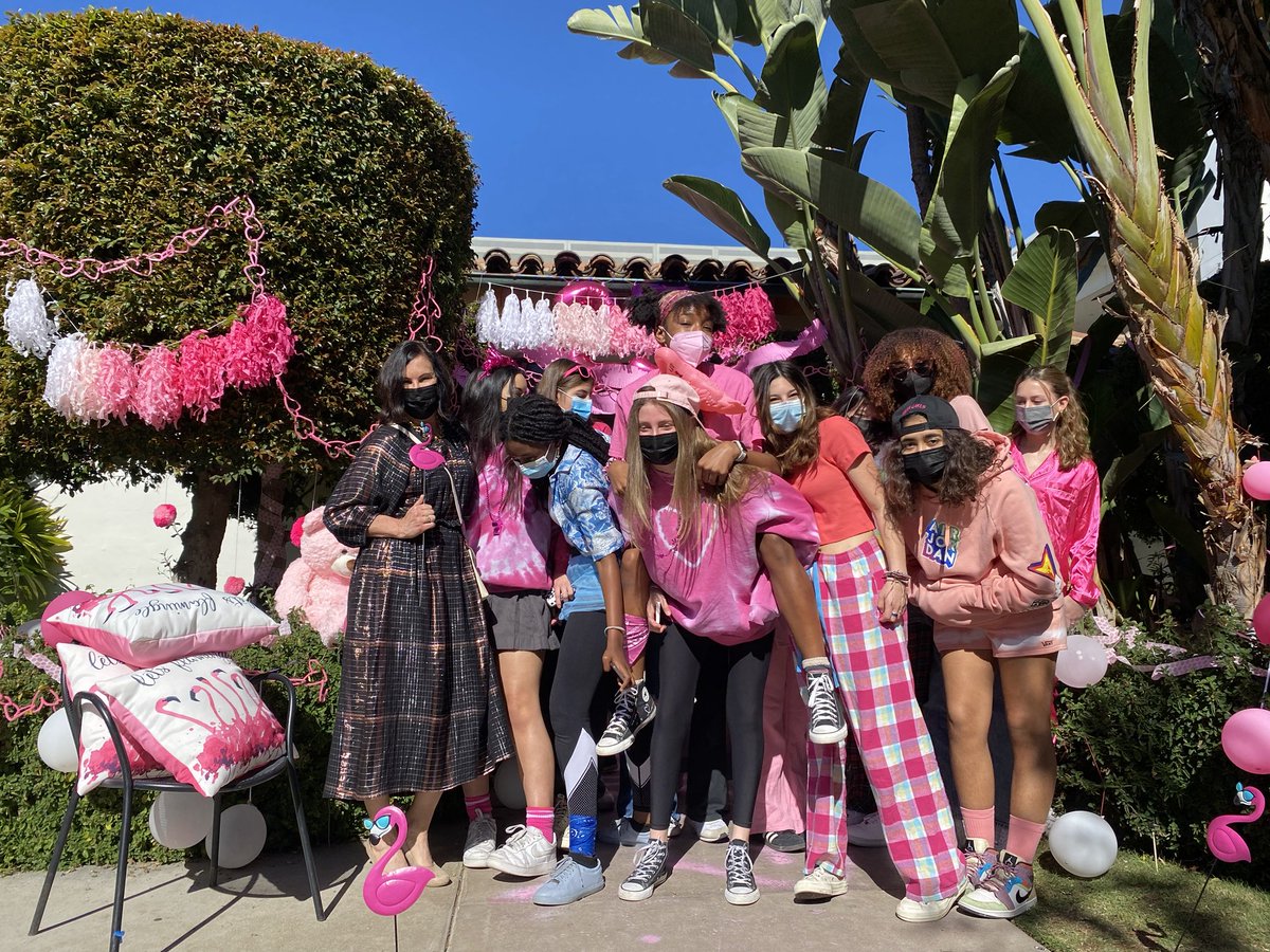 MsEnglishTweets's tweet photo. Color Wars ⁦@ArcherSchool⁩ - Feels like Archer BC 😀 #AmbitiousJoyful https://t.co/wBd57eVxV5