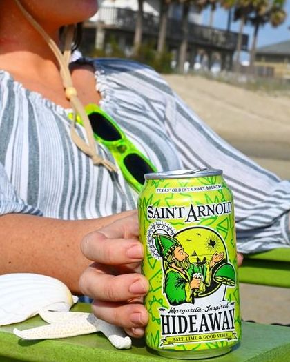 #FeatureFriday: Saint Arnold Brewing Company's margarita inspired HIDEAWAY combines salt, lime, and a touch of tang to provide a crisp bright flavor with an orange and citrus character derived from El Dorado hops. This brew is year round so no worry! Try your first🍻 one today!