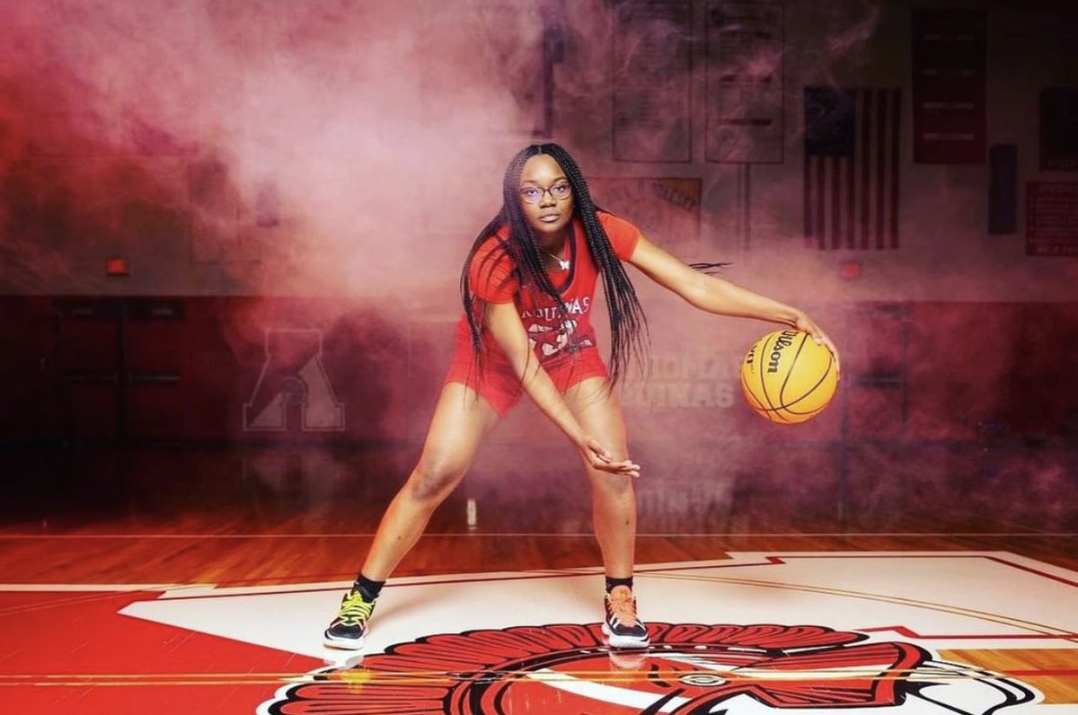 St Thomas Aquinas Girls Basketball 2022-23 tweet media