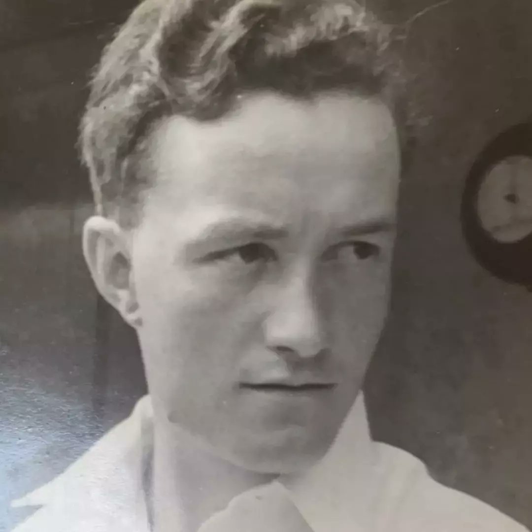 GrimsbyFishing's tweet photo. Grimsby Fishing Heritage Centre respectfully acknowledges the passing of Captain Stephen Birch.
Captain Birch has volunteered here since the attraction opened and has been a continual supporter and valuable source of information during his association with us. (continues) https://t.co/t1zeAbexzr