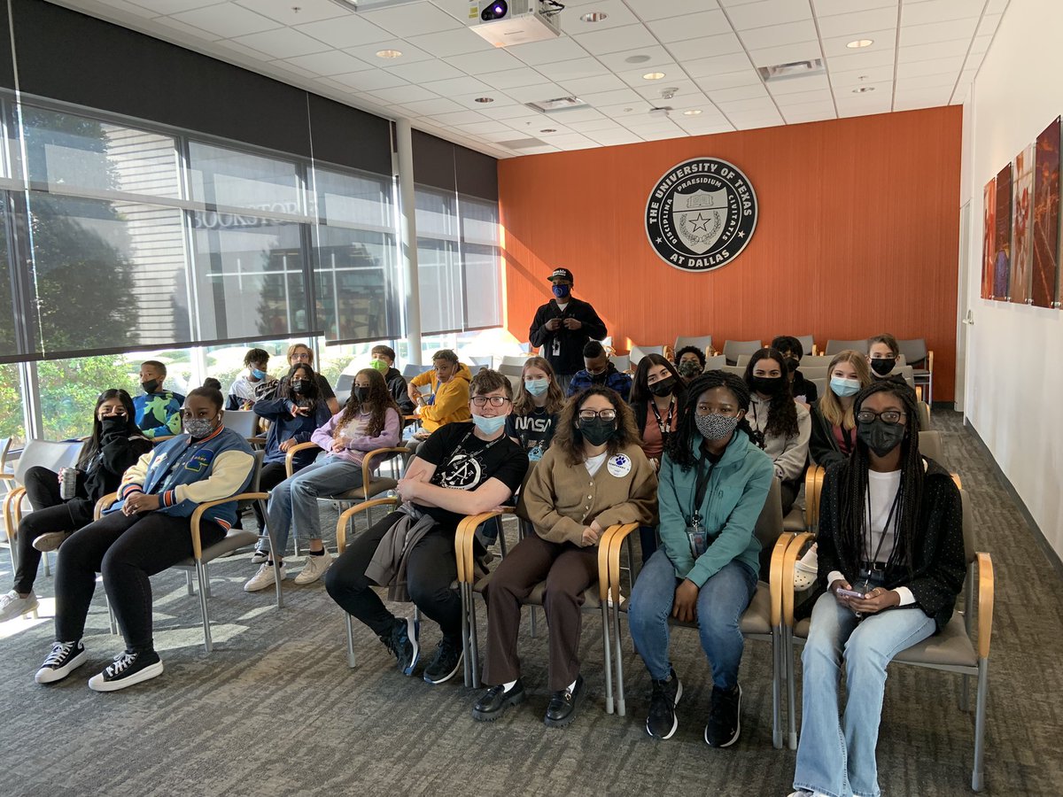 1Coach_Adams's tweet photo. Thanks @UT_Dallas for hosting one of our 8th grade @Apollo_JH @AVIDRISD classes today! We are new more #collegeready!! https://t.co/8kDFQx20eo