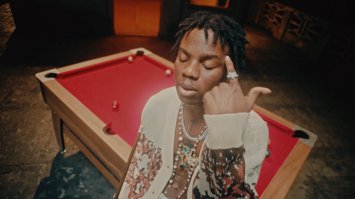 priorgoldpictures tweet media