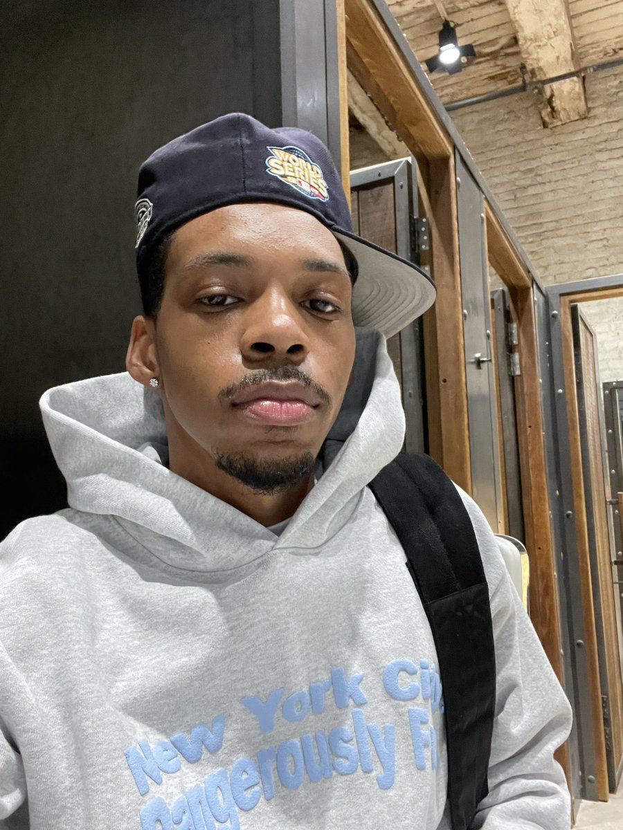 RETR0000's tweet photo. I made some hoodies, prints too
https://t.co/4t28KAM7ed 
(reading is fun, please read before purchasing) https://t.co/bucx65Skso
