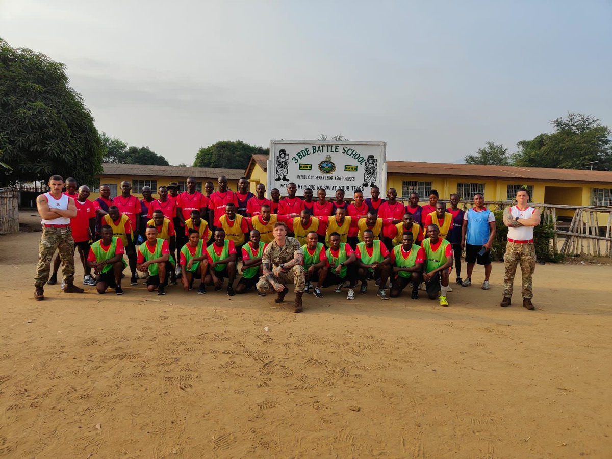 LeoneGuiLib's tweet photo. Physical Training Instructor Train-the-Trainer provisioning for the Republic of Sierra Leone Armed Forces. Thanks to @ASPT and the RSLAF PT Wing, instructor training is underway with 47 trainee instructors being put through their paces and giving 100%. #ASPT #BritishArmy https://t.co/ZvqwRILAsV