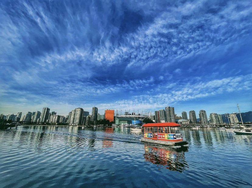 FraserRivKeeper's tweet photo. For #FRKFeatureFriday this week, we’re featuring a stunning shot of a sunny #FalseCreek!
“💙”
Make sure to tag your water photos with #FRKFeatureFriday for a chance to be featured!
📷: sara.christina.m, Instagram
#GranvilleIsland #Sunny #Aquabus #Water #BritishColumbia https://t.co/YmPCqhQFMy