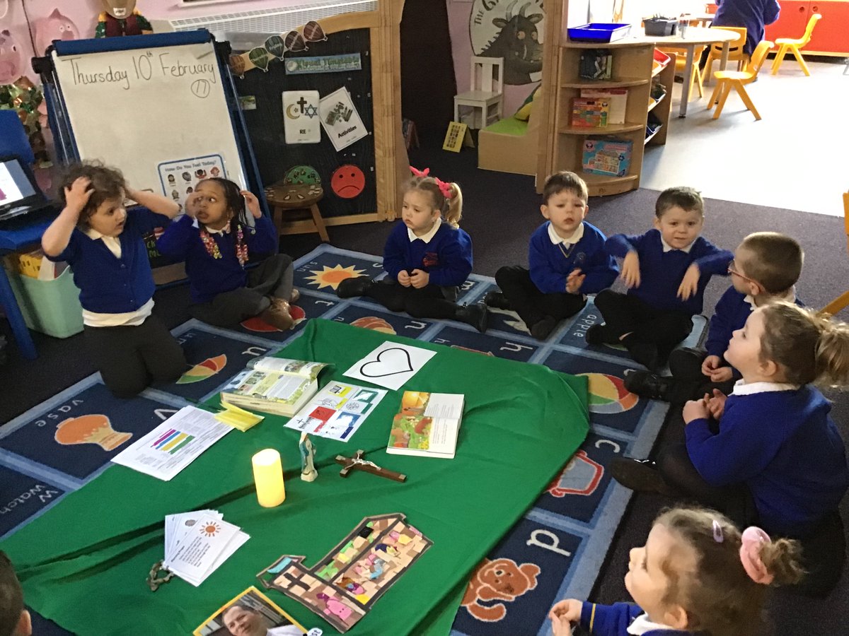 maryvalebham's tweet photo. Nursery loved listening and learning all about God’s Family. They gathered, listened, responded and went forth by spreading love to God’s Family❣️ #EYFS #classliturgy ✝️🙏💜 https://t.co/enEOIwDAjS