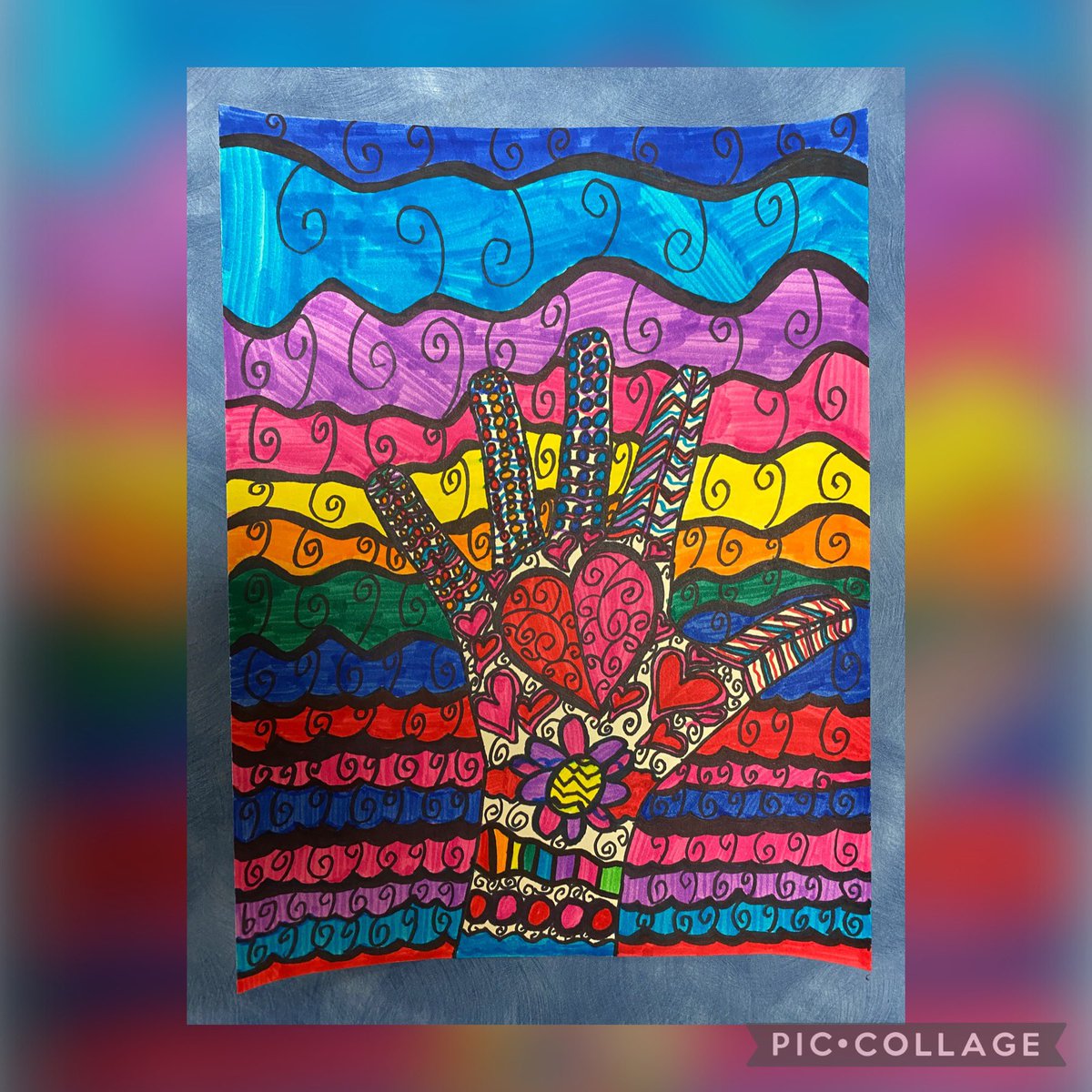 CHANDERPRABHA15's tweet photo. Hand Art!💙 Students of room 219 created a colourful art project with Ms. Swaine! #WinnipegSD @WinnipegSD #colorfulart https://t.co/WHwtMKO8qC