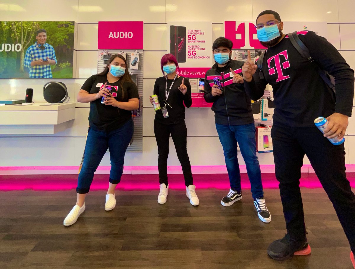 Carlos Esparza (@agreatleader) on Twitter photo Shout out to the 59 & Winfield team, #1 converting store in TPR Houston East in Jan. Thanks to Tatiana and her team, I hope y’all enjoy the <a href="/BANGenergy/">Bang Energy</a> Shout out to the 59 & Winfield team, #1 converting store in TPR Houston East in Jan. Thanks to Tatiana and her team, I hope y’all enjoy the <a href="/BANGenergy/">Bang Energy</a>