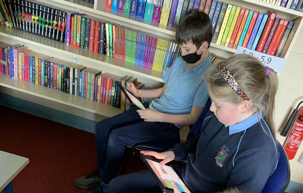 Happy International Women and Girls in Science Day! Inniu bhíomar ag obair ar Microsoft Create Code ag cruthú cluichí nua! Bhí sé dúshlánach ach rinneamar obair den scoth! @PDSTPrimarySTEM @PDST_TechinEd <a href="/TippSTEM/">Tipperary SEF Cluster</a> #WomenInScience #GirlsInSTEM