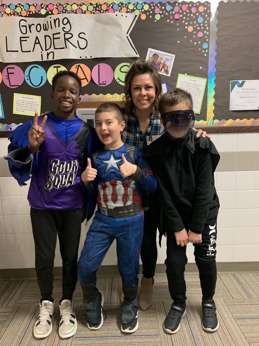MistyReece2000's tweet photo. What a great week we had to remind each other of the importance of lifting one another up. We dressed as someone we admire,our superhero, and we always sport yellow as our continual reminder to be KIND always! #PISDHopeWeek https://t.co/igzYP9zfL3
