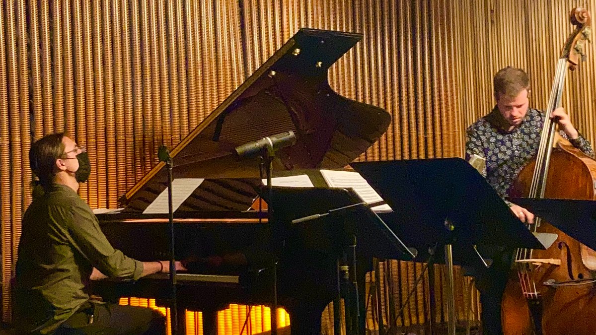 HancockInst's tweet photo. Renowned L.A. jazz spot #SamFirst announces spring residency dates for the Hancock Institute of Jazz Performance Ensemble at @UCLAalpert: Feb 22, Mar 22, Apr 19 &amp; May 24. Join us live (21+) or live-stream (all ages) for two sets nightly at 7:30pm &amp; 9pm PT. https://t.co/FoTQB7T0ve https://t.co/czks1xloqd