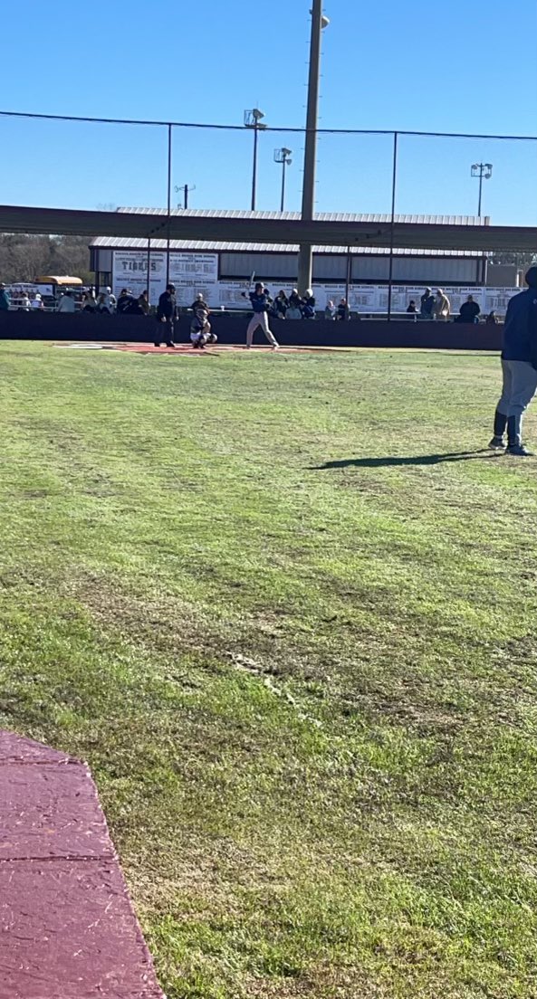 AustinDyson18's tweet photo. Started my first Varsity game last weekend!  Can’t wait to lace up with the Pack again tomorrow!  #sophmoreseason 

Rip to the real Exit 4!  We love you Ms. Daphne!  #exit4 #carencrobears https://t.co/d85YlJOwIL