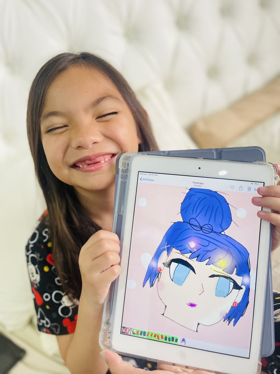 MaritesBarrion's tweet photo. @SoulZ_NFT @FundMySelf @ThaiTea_ @MekaBABY_yvn @ZhenDylan 

We just want to show love to SOULZ FAMILY! This is Daenerys she’s 8 now! She loves to draw and made this for you guys! More power and congrats on a very successful project! 
Hope you’ll love her drawing! ❤️
#soulz #SoulZ https://t.co/YNJGFe13rK
