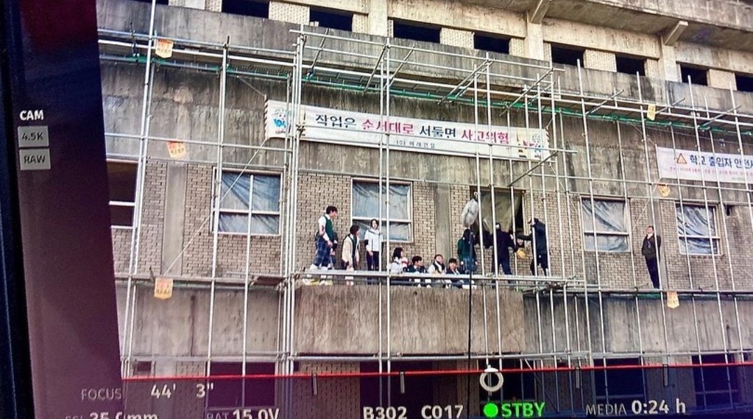 yihyunluv's tweet photo. namhyeok😭😭😭😭 https://t.co/n76FADs6jr