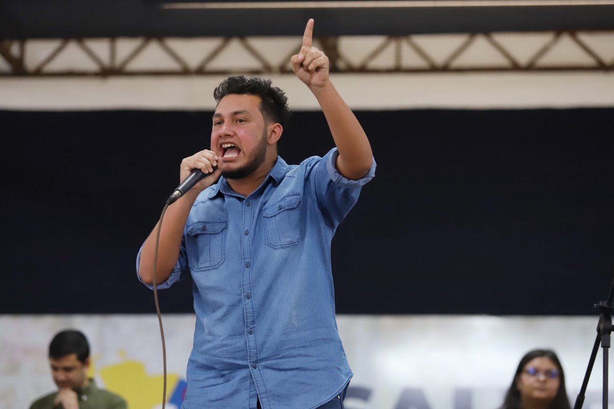 BrennerABarrios's tweet photo. El día de hoy nos organizamos, nos articulamos y el día de mañana nos movilizaremos para salvar Venezuela.

Llegó el momento de volver a la acción por la libertad del país.

#SalvemosVenezuela https://t.co/i0hidHInfz