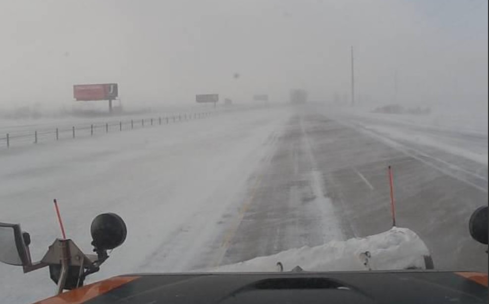 Minnesota Weather: Blizzard Conditions Prompt Road Closures In Northwestern Minnesota https://t.co/TwMM5lsmp9 https://t.co/gJhKcVHpm2