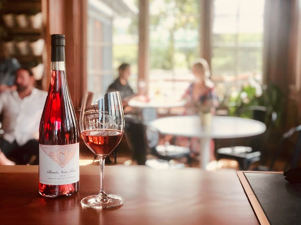 NaumesSuncrest's tweet photo. Rosé is for L❤️ vers....come by today to pick up a bottle to celebrate Valentine's day a little early. https://t.co/VNRWXpyWtR