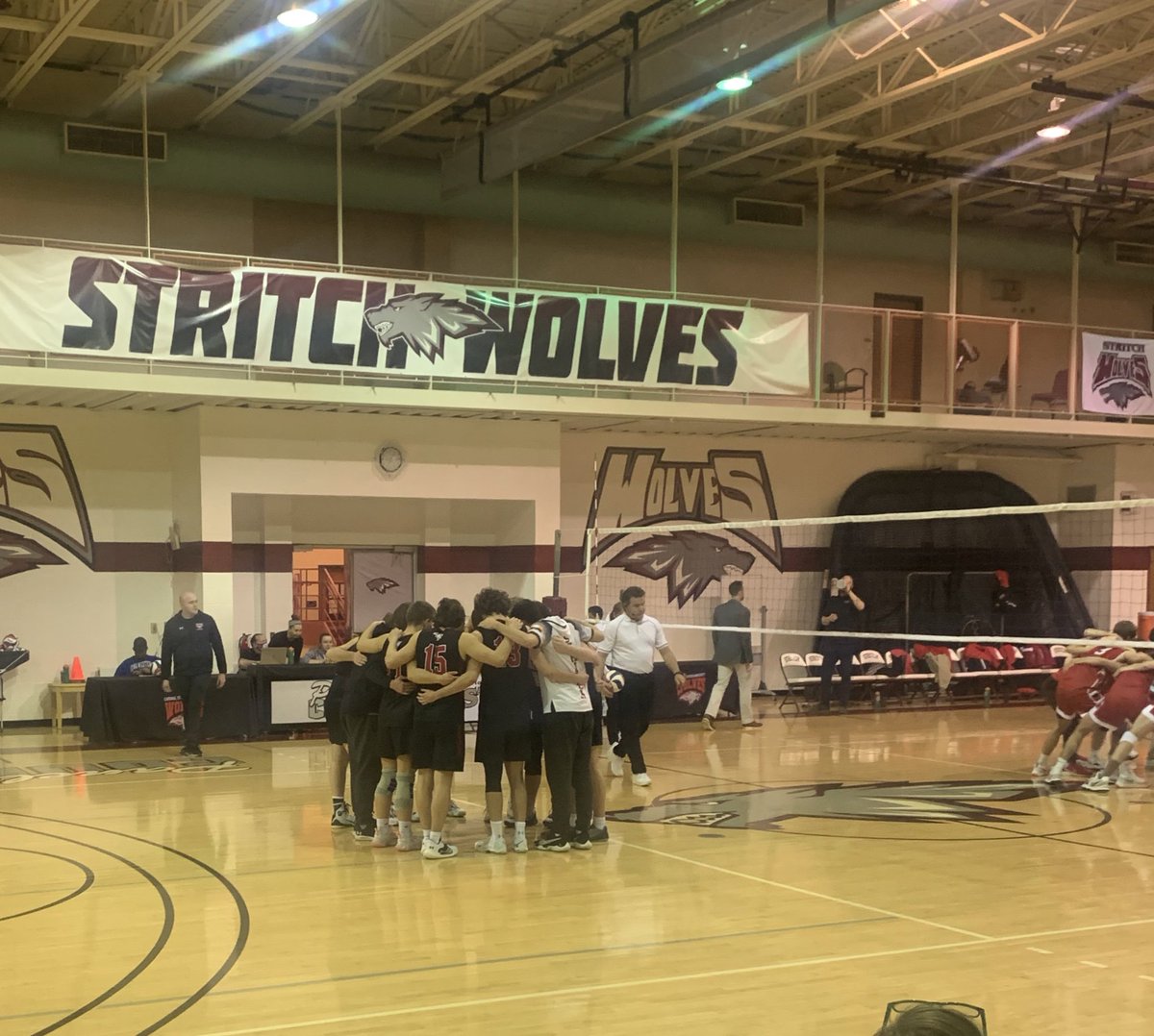 lstoch28's tweet photo. The game is starting with the Stritch Wolves serving to MSOE! @stritchmvb https://t.co/hPIjUmzga8