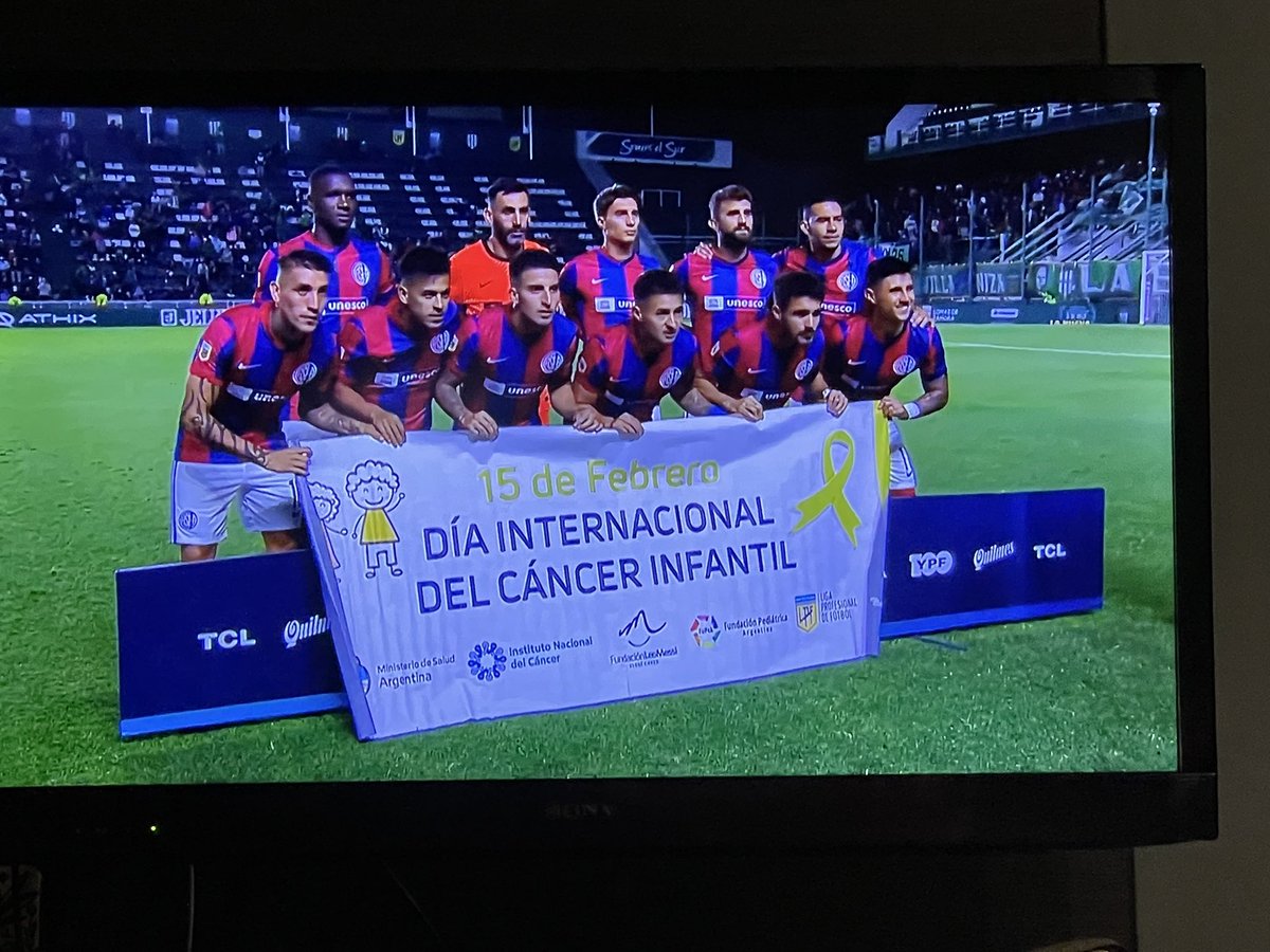 efpolcuch's tweet photo. Desde 2021 por iniciativa de @SanLorenzo y en homenaje también a mi hijo Mati, todos los equipos de la Copa de la Liga recuerdan el Día Internacional del Cancer Infantil. Por cosas cómo esta, ser de @SanLorenzo es tan diferente, en las buenas y en las malas hasta el fin (1/2) https://t.co/kmuwpsMqmX