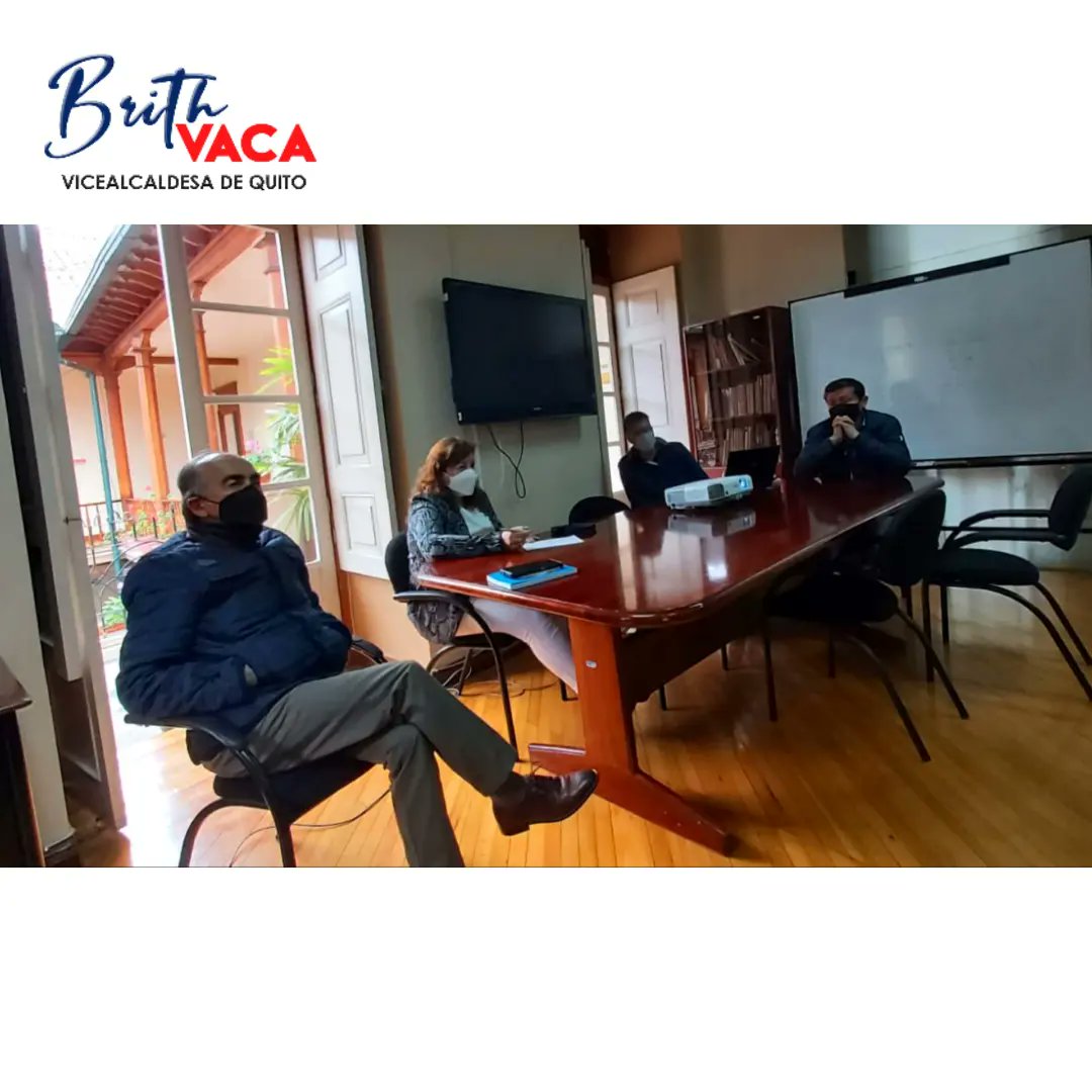 brithvaca's tweet photo. 📌 Avanzamos por la #Educación, recibí informes íntegros y pormenorizados de los proyectos de la U.E.M #JulioMorenoPeñaherrera y de la U.E.M #HumbertoMataMartínez.
✅Juntos VAmos por la transformación de la #Educación 📊📝
#BrithVa.
#BrithEsEducación
@EducacionQuito https://t.co/dxV6XpUEnA