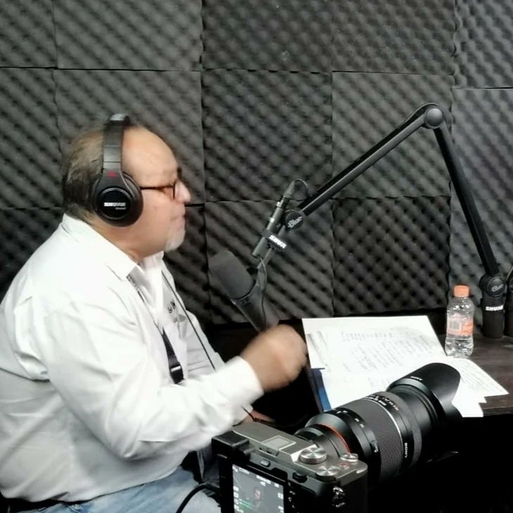 A113mx's tweet photo. Tuvimos la oportunidad de platicar con el Ing. Carlos Fernando Novelo, @CNoveloVela coordinador estatal en #QuintanaRoo del Instituto Nacional de Estadística y Geografía (@INEGI_INFORMA), en el programa #CaraACara 👥 con @davidgarciaQroo. 

Gracias por asistir a studio #A113mx. https://t.co/nDXmH6YHOs
