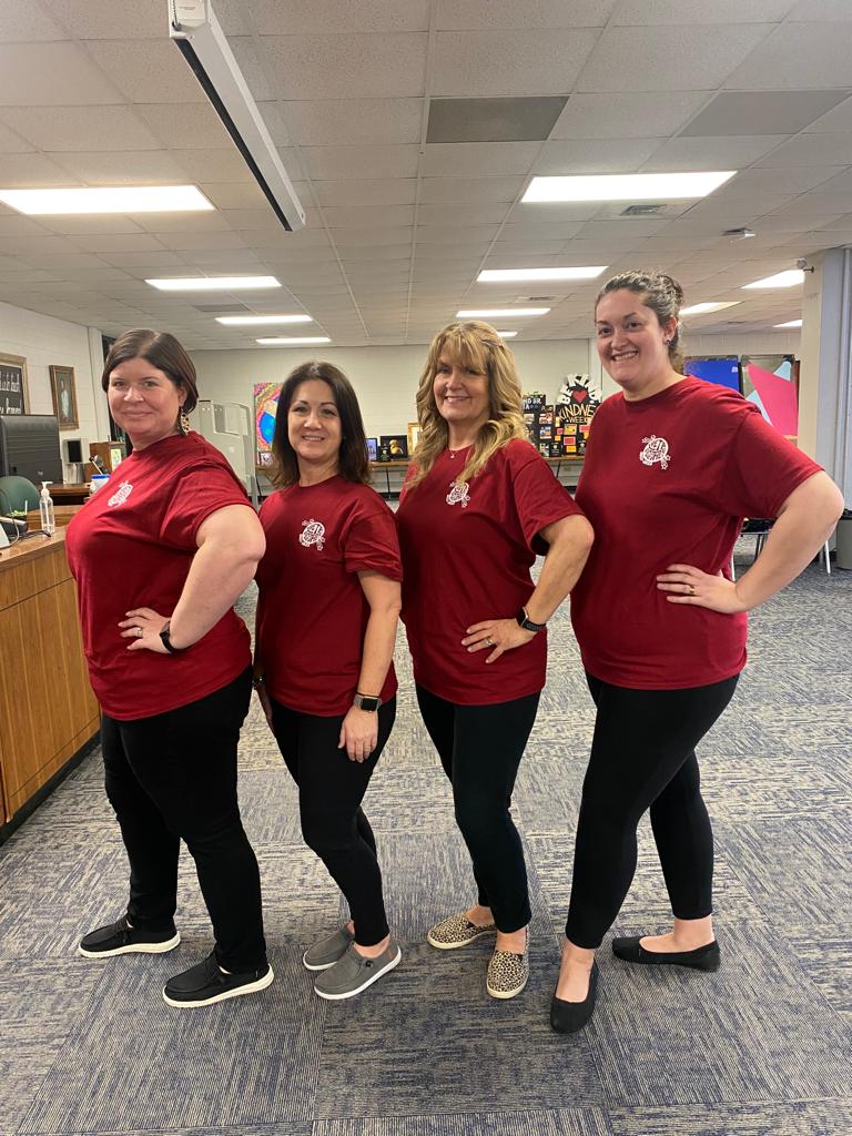 RSHSBeta's tweet photo. What a great way to wrap up the week. Our sponsors (missing one) with our #betatogether shirts. We fight for our BETAs because they are worth it! These are our people and we couldn't do it without each other.
#sponsorappreciationweek
@nationalbeta https://t.co/wwDAOKoXl6