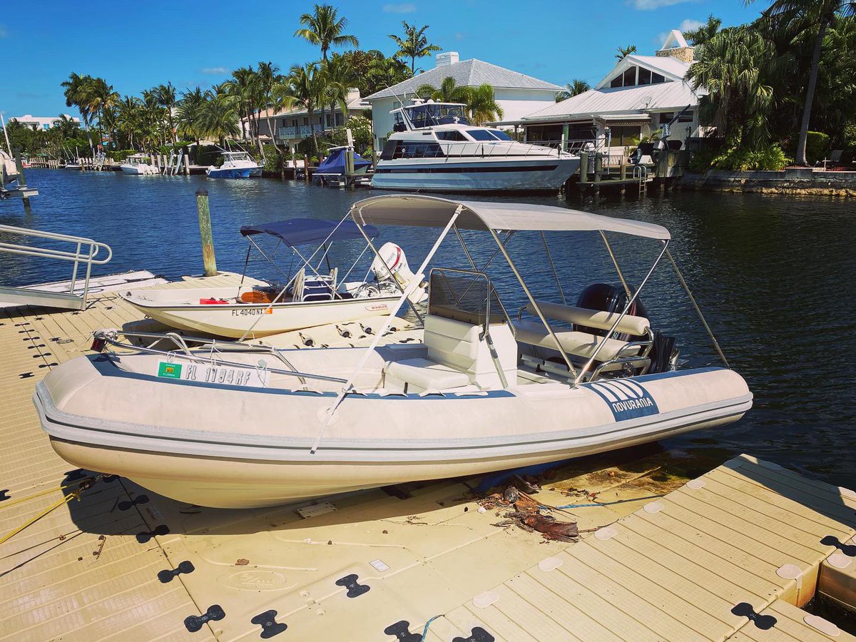 AdmiralCanvas's tweet photo. We don’t just do large vessel we can also custom fit smaller ones with Bimini tops too like this @NovuraniaUSA #happyyachting #madeinflorida #novurania #yacht #yachttender #yachtlife #yachtlifestyle https://t.co/4oODvo4SMa