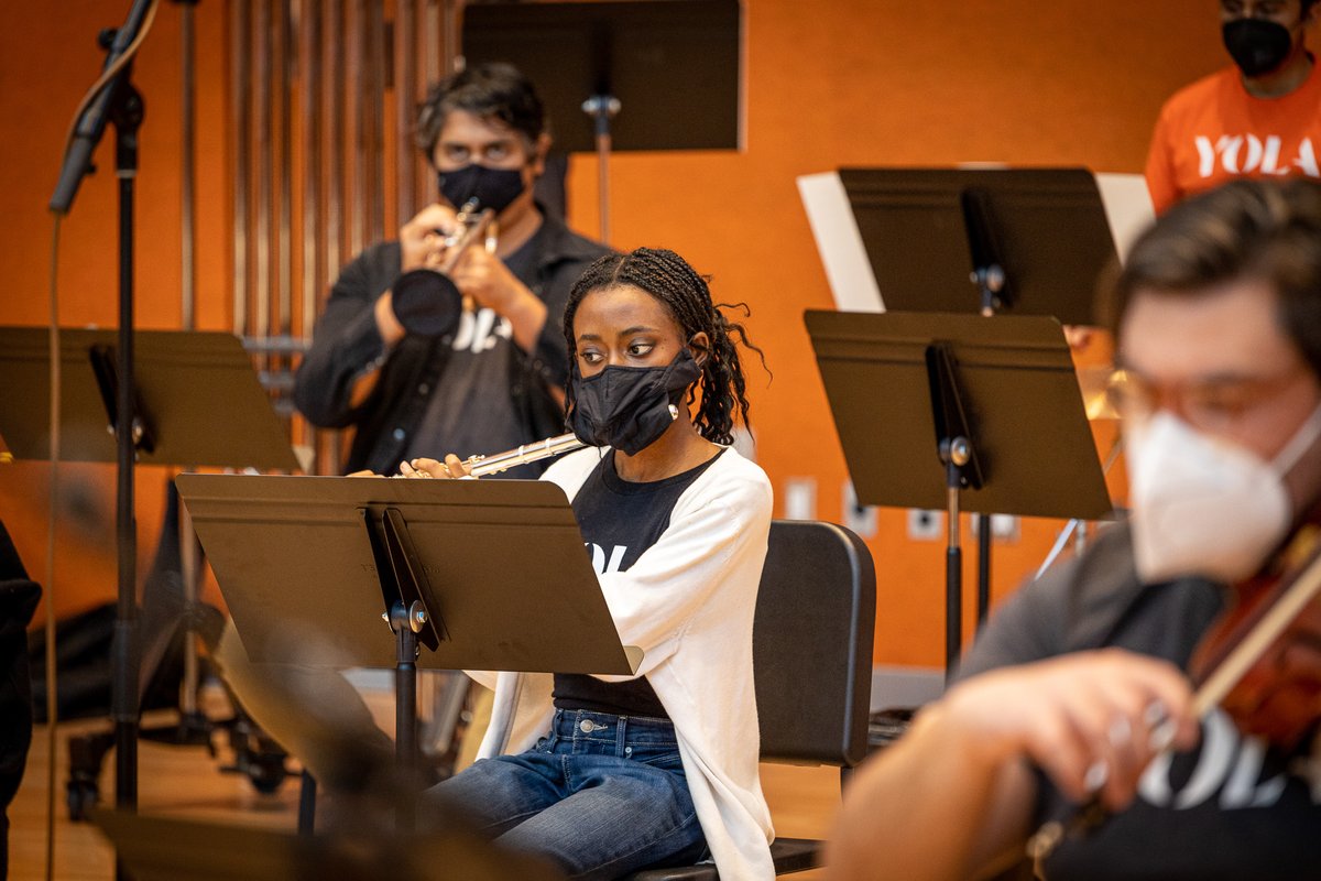 LAPhil's tweet photo. Don't forget to tune in to the Super Bowl LVI pregrame on Sunday to see members of YOLA perform "Lift Every Voice and Sing." We'll see you at 2:45 PT at SoFi Stadium!⁠ 

Learn more: https://t.co/01347LmaPC
⁠⁠
#YOLA #LAPhil #SuperBowl #SBLVI #Rams https://t.co/b5R9A09K8n