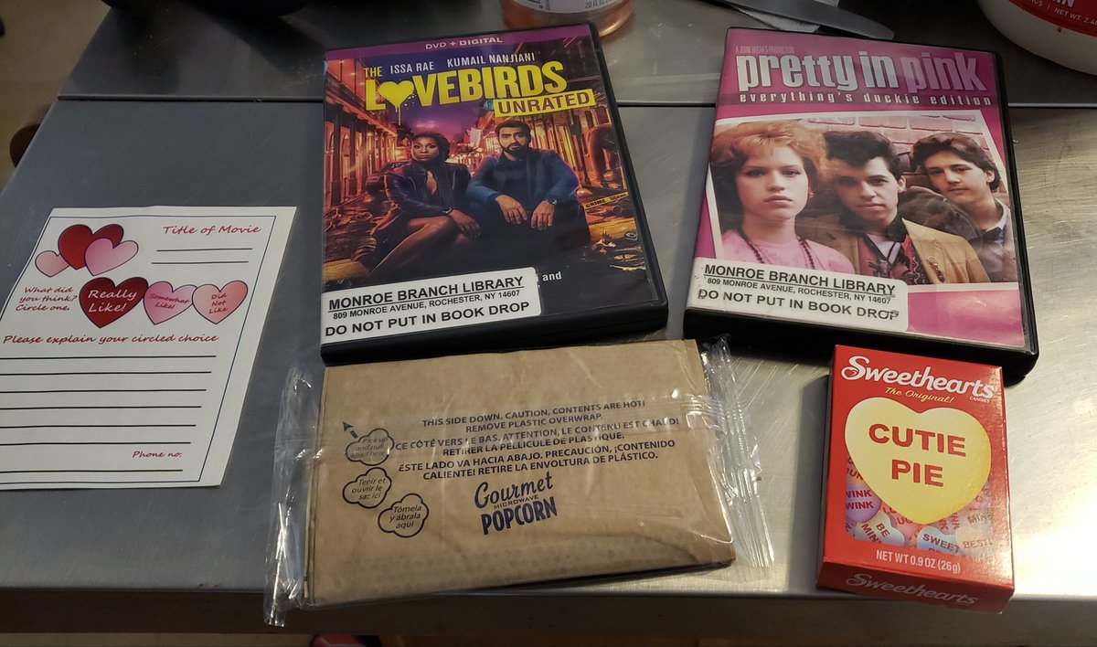 pinkfiregoddess's tweet photo. How adorable is this Valentine's surprise bag from the @MCLS? I ❤️ libraries and all they do for the community. https://t.co/mpOMxQfEqF