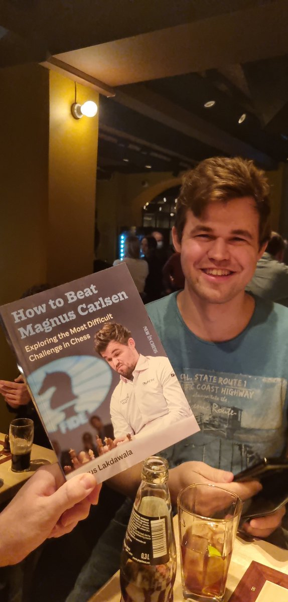 DavidHowellGM's tweet photo. New favourite chess book. https://t.co/JH0iSf16CG