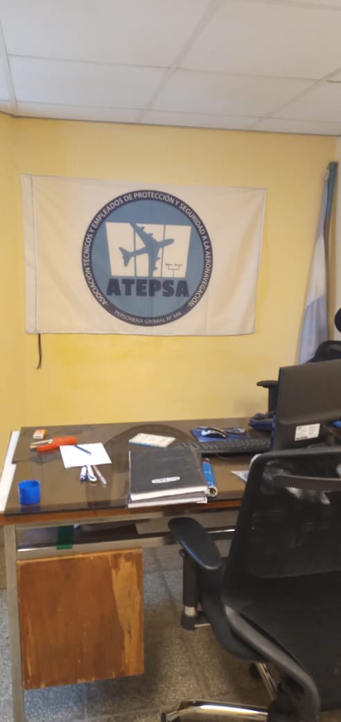 🔥 Ya estamos preparando acciones ahora #AEROPUERTOS #USHUAIA #CATAMARCA #BAHIABLANCA

🔥Las/os trabajadores de los servicios de navegación aérea se respetan. 

#seacercanlasmedidas 
#medidasresponsables #medidaslegitimas
#nuestrosderechos