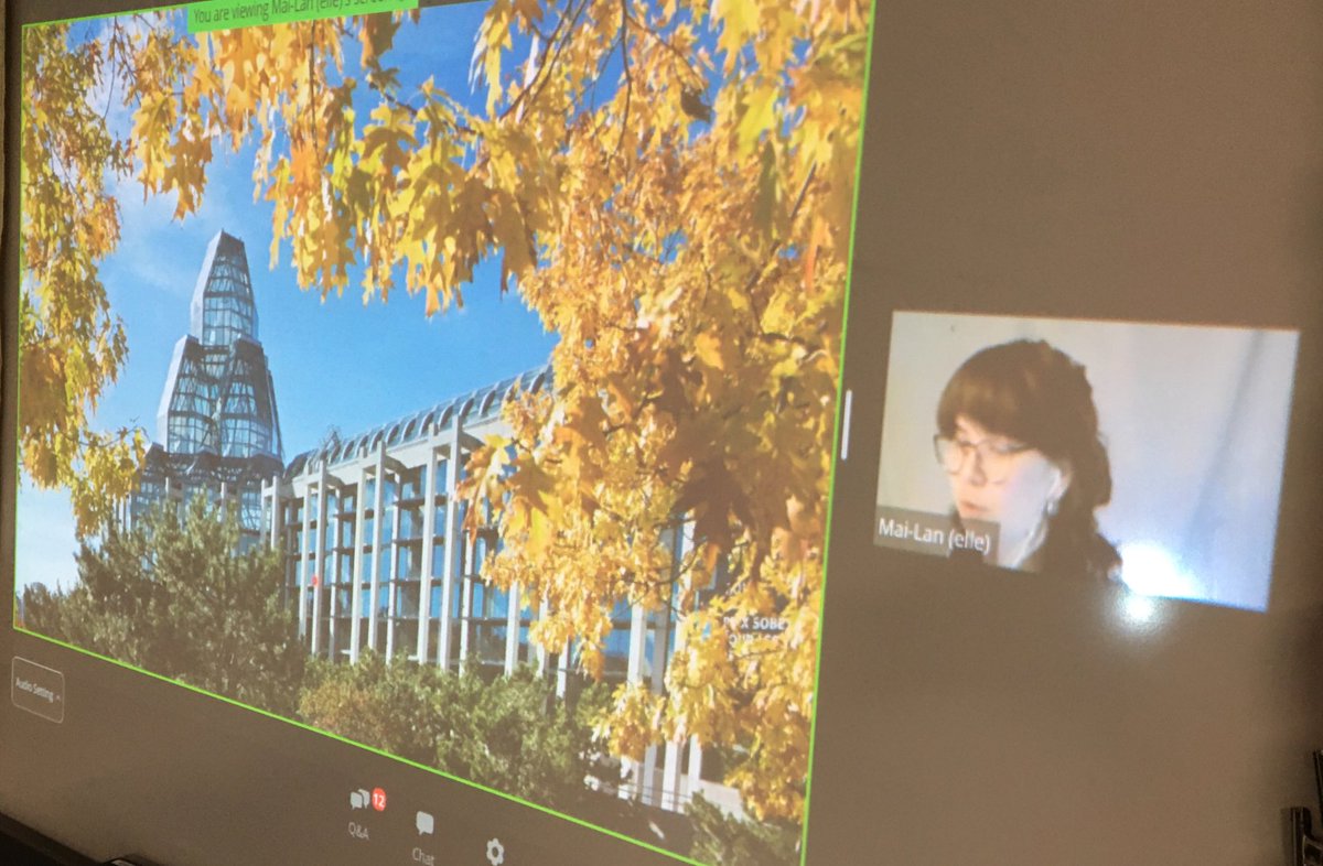 Merci <a href="/MBACanada/">Musée des beaux-arts du Canada</a> de nous avoir aidés à en apprendre davantage sur l'art autochtone cette semaine! / Great virtual session this week with the National Gallery of Canada learning about Indigenous art - thank you!  <a href="/StMaryOakville/">St. Mary Oakville</a> @missrosehart <a href="/HCDSBFrench/">HCDSBFrench</a>