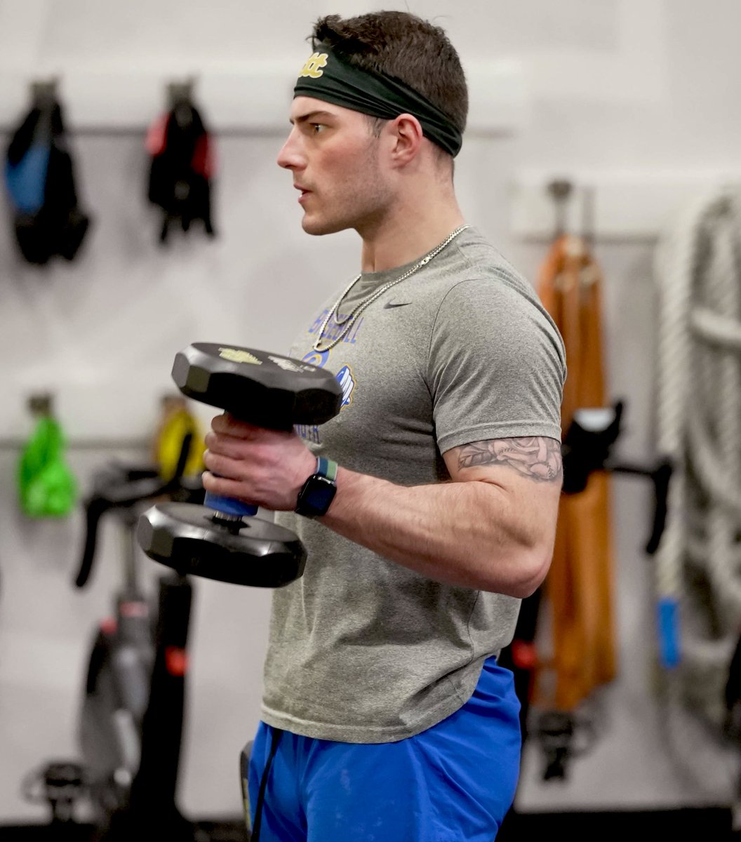 Pitt_BASE's tweet photo. One pitch, one rep at a time 🏋️ 
 
#H2P | #FlexFriday https://t.co/H3Zj8EqXRX