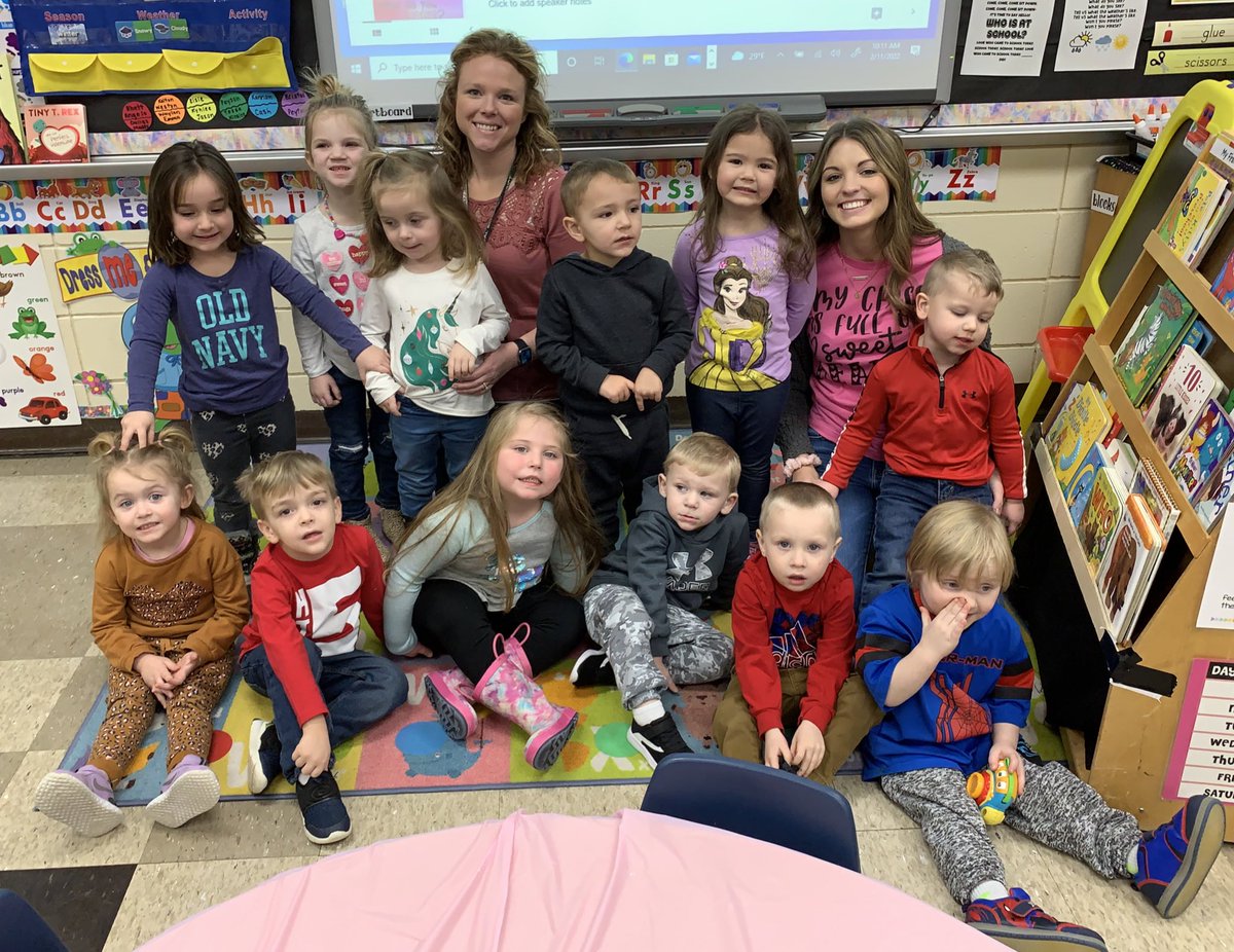 MPreschoolers's tweet photo. Party Day #2 ❤️💗❤️💗 

So much love for all these kiddos, and a great big thank you to @milliken1997 for stopping in to visit today! https://t.co/BPRPYFsgQ6