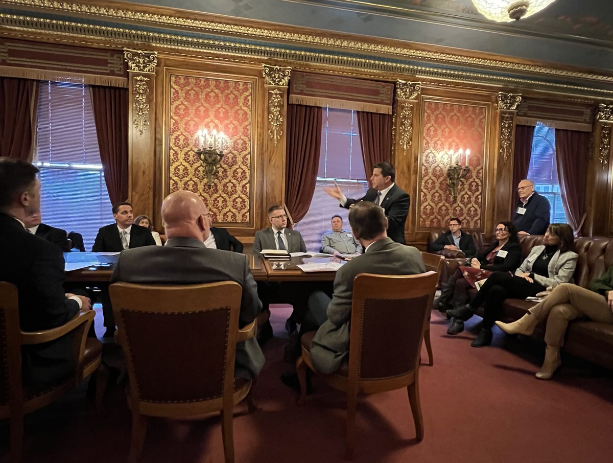 PlacePerfect's tweet photo. We were honored to attend, represent, and speak with our legislators at the @wirealtors Assn's REALTOR & Gov Day. As market & industry leaders, we don't just sell homes. We actively advocate for property owner rights. It's #WhoWeR #Realtor #advocacymatters https://t.co/Po6FBvXFbL