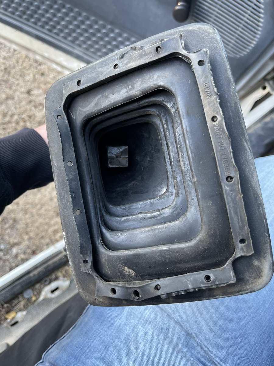 ColtForTexas's tweet image. That is not very cash money of you