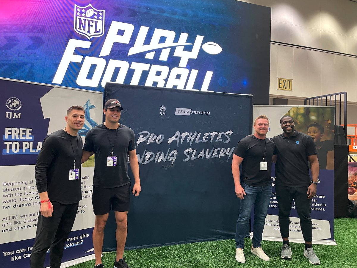 Days like this keep us energized and motivated to keep fighting until all are free. We couldn't do it without our incredible Team Freedom partners -- THANK YOU! #SuperBowl @Ian_Book12 @Rudolph2Mason @TheSamAcho @AIAusa @TylerClutts44