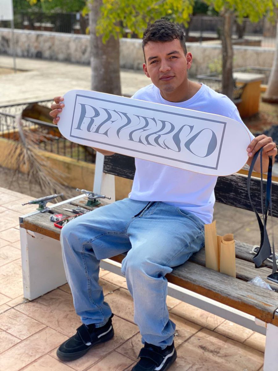 Reverso Skate tweet media
