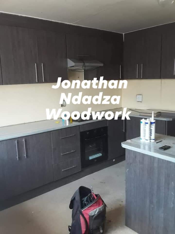 JonathanNdadza's tweet photo. Hello 👋🏾 Mzanzi, 
Our Services:
- Furniture making
- Modern TV Stands
- Modern Kitchen Cupboards 
- Modern Wardrobes 
- All custom Woodwork

Why Choose us?

- Time efficient
- Quality guaranteed
- Experienced worksman
- Affordable
Whatsapp us: 0647423028
#DJSbu https://t.co/nCrzLnfpAy