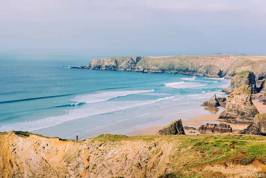 The exceptional view that is the coast of #Cornwall.
Have you been here before? It's Bedruthan Steps, Cornwall.
See if you can plan a trip to the coast, it's so good for mental health.
<a href="/StormHour/">#StormHour</a> <a href="/ILoveCornwallUK/">Visit Cornwall</a> <a href="/coastalliving/">Coastal Living</a> 

Prints on the website fionawalshlandscapes.com