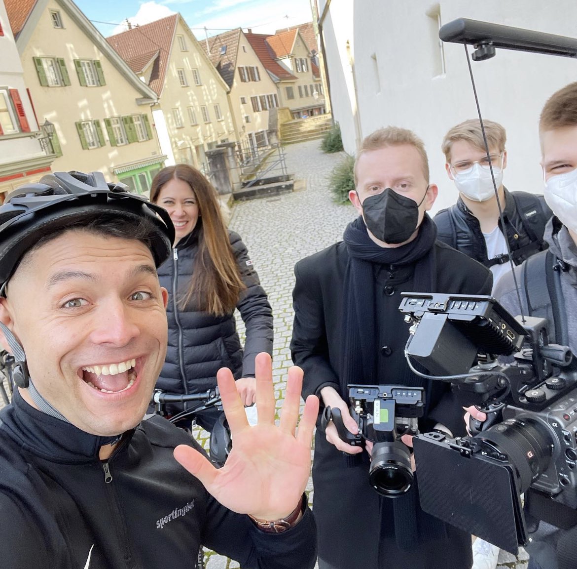 sakioficial's tweet photo. Filming days - 2 days in Stuttgart for @SilverbackBikes #Bike #Stuttgart https://t.co/rF6rqlCcni