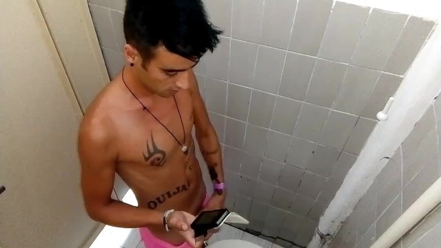 Fresh video on PornhubModels - get it while it's hot: https://t.co/c4rA3rmrJr https://t.co/GkQOSnZga