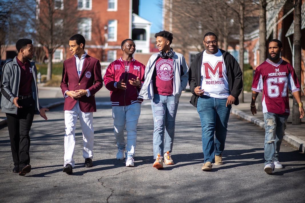 Morehouse's tweet photo. Studies show that levels of anxiety, stress, and others are reduced by being outdoors. When you are outside, the fresh air can help increases serotonin levels. Serotonin alters your mood. As the weekend begins, get some fresh air to simply improve your mood! 
#weekendapproaching https://t.co/hgxRNt3hiD