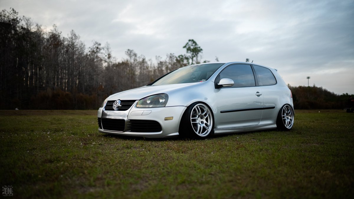 walterchacon10's tweet photo. Needs more low and camber https://t.co/4SC9excaQo