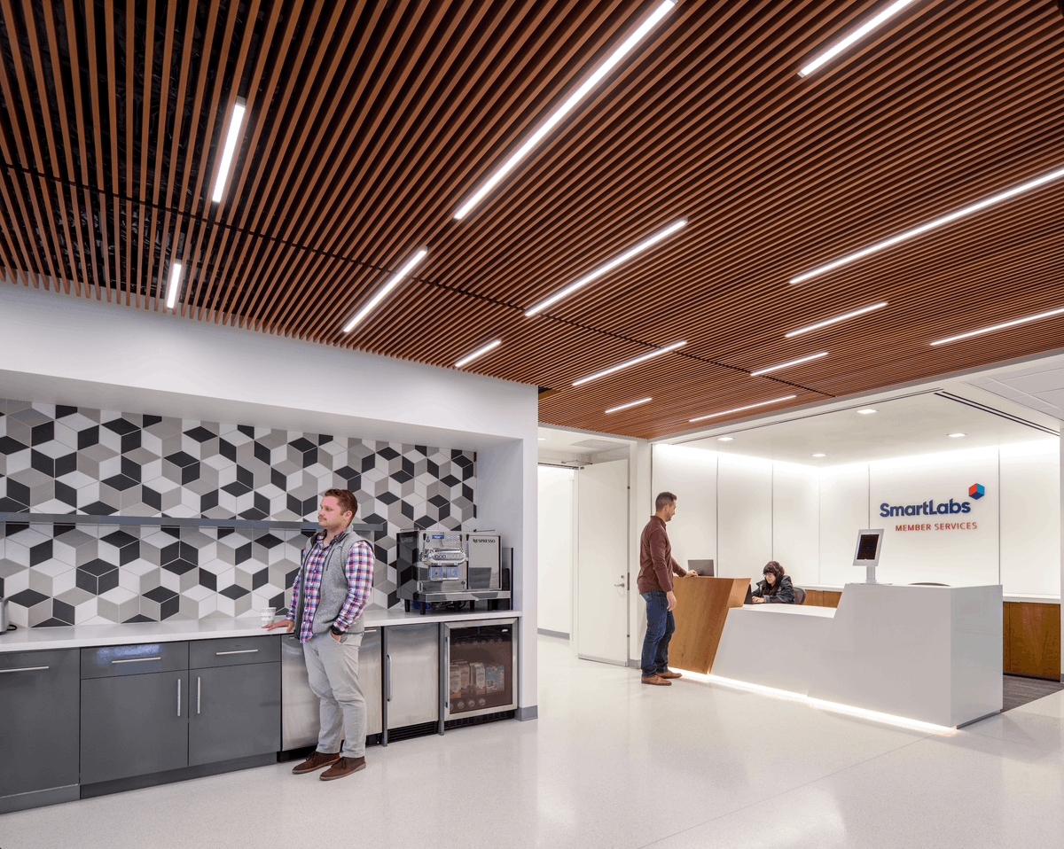 JoinSmartLabs's tweet photo. SmartLabs has a proactive #concierge service that supports member companies in key areas of operational need. Some of these services include #LabOps, #SafetyOps, and more! Take a tour to learn more: https://t.co/S5Z1a0Pe8q https://t.co/Zih1FbwOFI