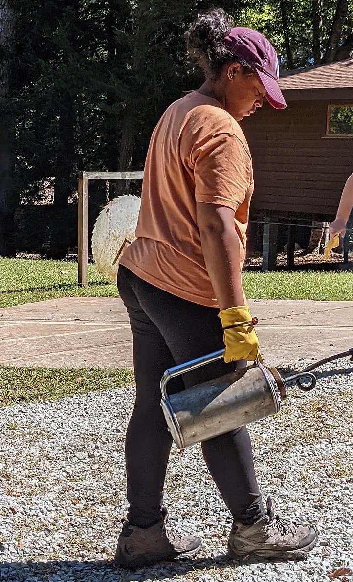 NIFC_Fire's tweet photo. 1 of 2 #FireScientist spotlight on Lauren Pharr @ncstate. As PhD student studies Red-cockaded Woodpecker (RCW) in longleaf. Interest in fire ecology grew as she learned importance fire plays for life in ecosystem. #womeninscience #IfSheCanSeeItSheCanBeIt #RepresentationMatters https://t.co/iqTop979K3