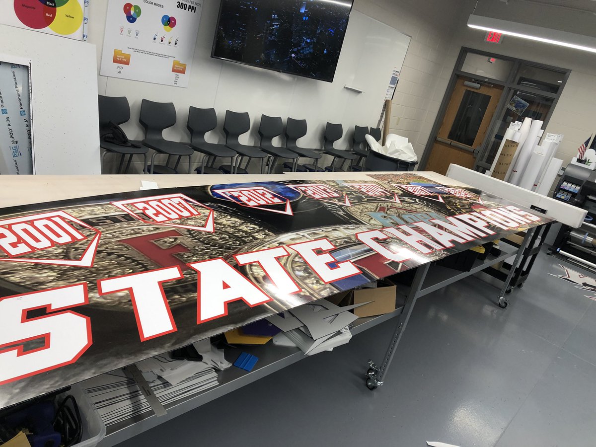 WKPackPrinting's tweet photo. Had a great time with @olinecoach1 today fir a little professional learning!  Lol. Got some more done today to deliver!  @WKPackPrinting https://t.co/itvKtDcEdG