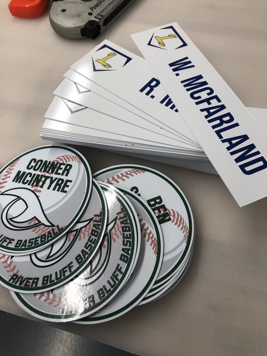 WKPackPrinting's tweet photo. Had a great time with @olinecoach1 today fir a little professional learning!  Lol. Got some more done today to deliver!  @WKPackPrinting https://t.co/itvKtDcEdG